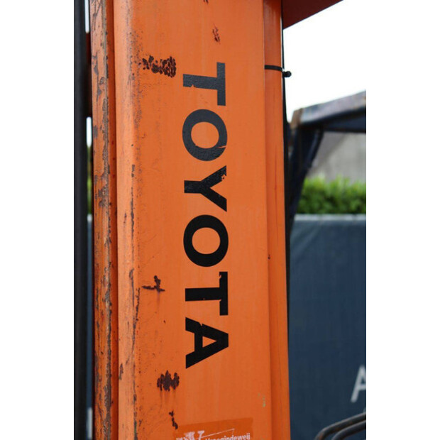 Toyota 02-5FD25-41948312