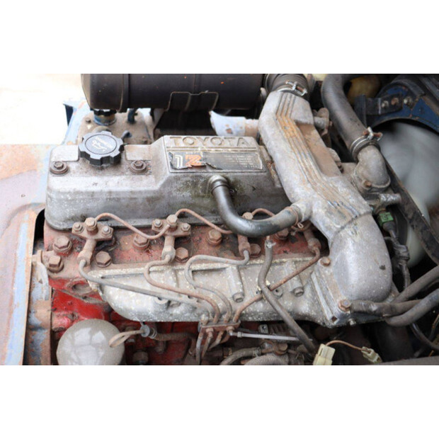 Toyota 02-5FD25-41948330