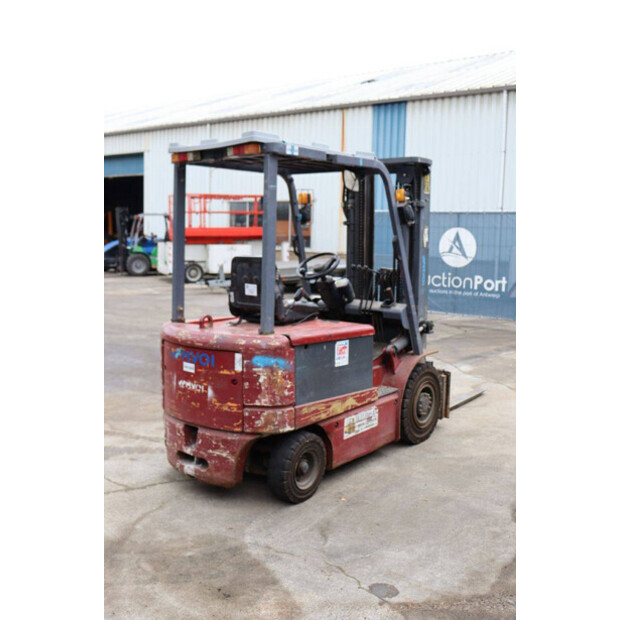 Toyota CPD25H-71-41948341