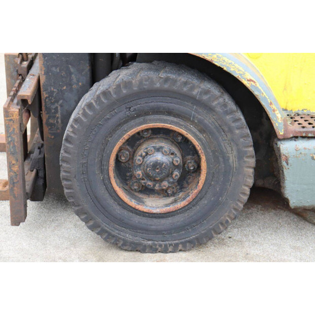 2004 Hyster H2.50XM-41948380