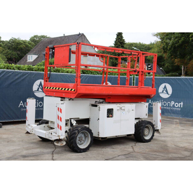 2013 Genie GS-2669-41948410