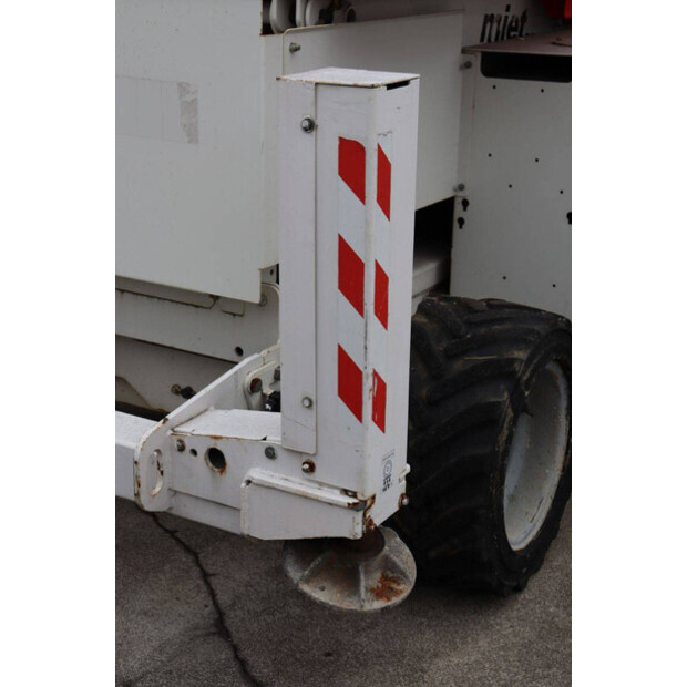 2013 Genie GS-2669-41948413
