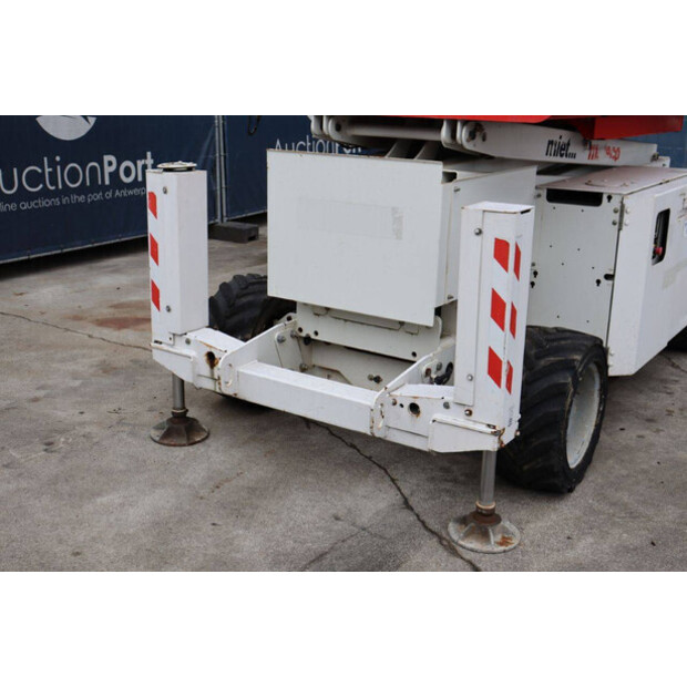 2013 Genie GS-2669-41948441