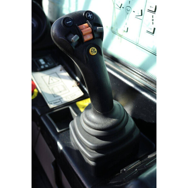 2017 بوبكات TL358D-41948480