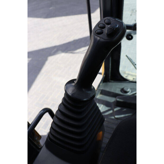 2019 Komatsu PC138US-11-41948726