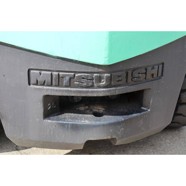 2006 MITSUBISHI FD25N-41949035