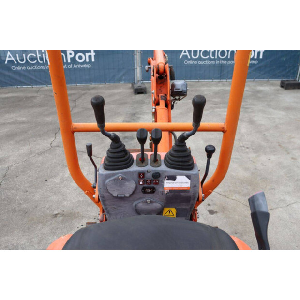 2015 KUBOTA U10-3-41949148