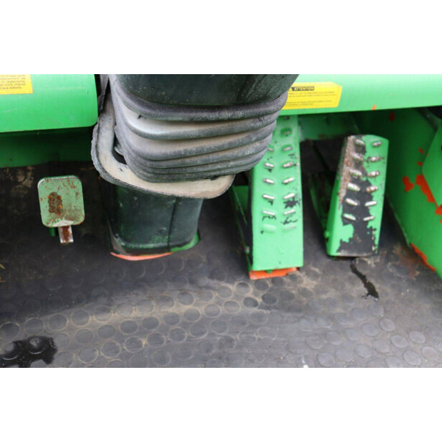 2008 Mast explorer H15D-41949284