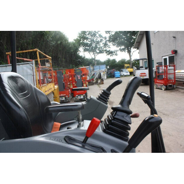 2021 BOBCAT E17-41949503