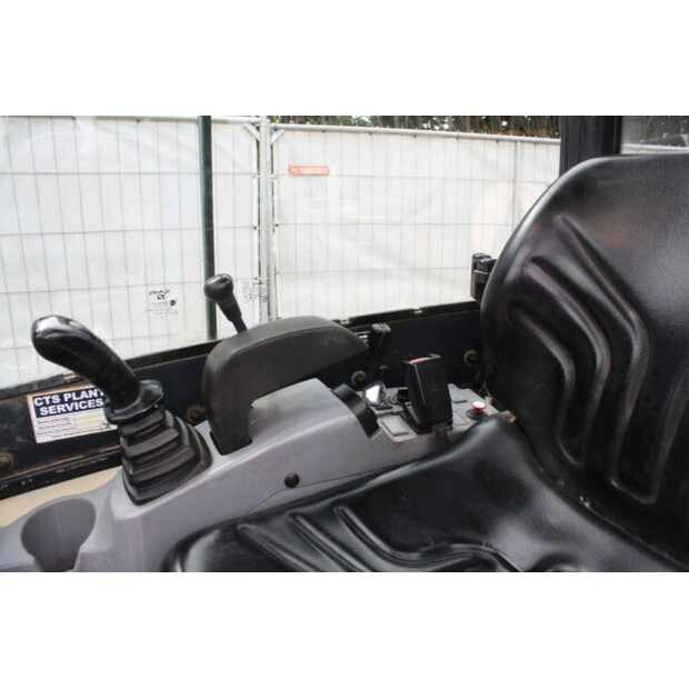 2019 BOBCAT E19-41949526