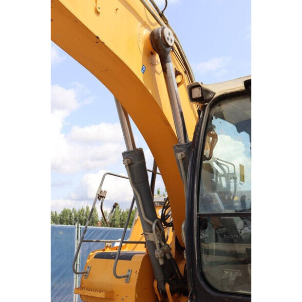 2016 Liebherr R922LC-41949700