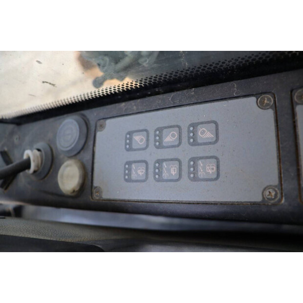 2016 Liebherr R922LC-41949724