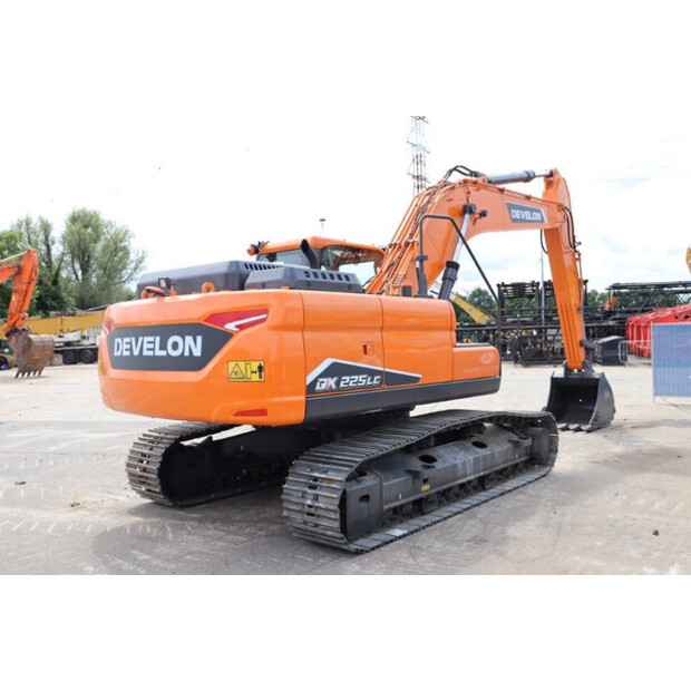 2025 أونبيكند DX225LC-7M-41949846