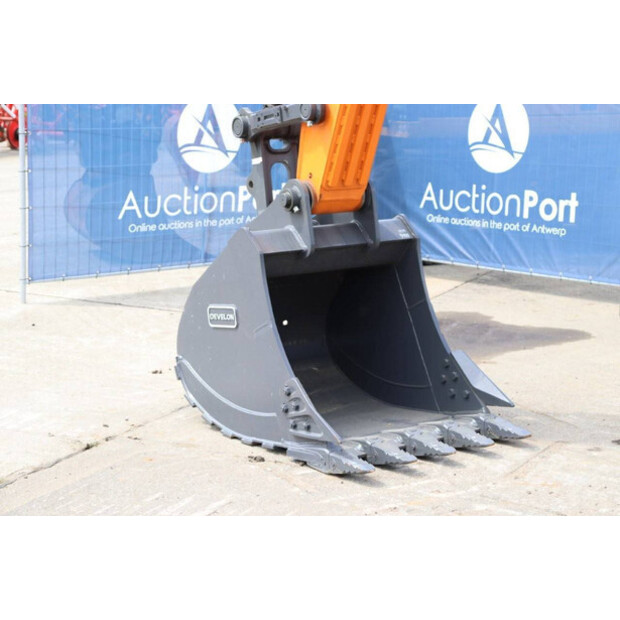 2025 أونبيكند DX225LC-7M-41949857