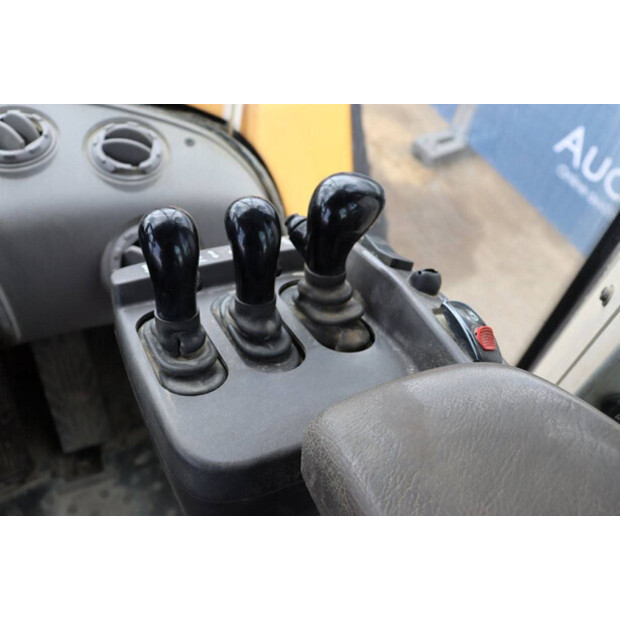 2013 Volvo L180G-41950015