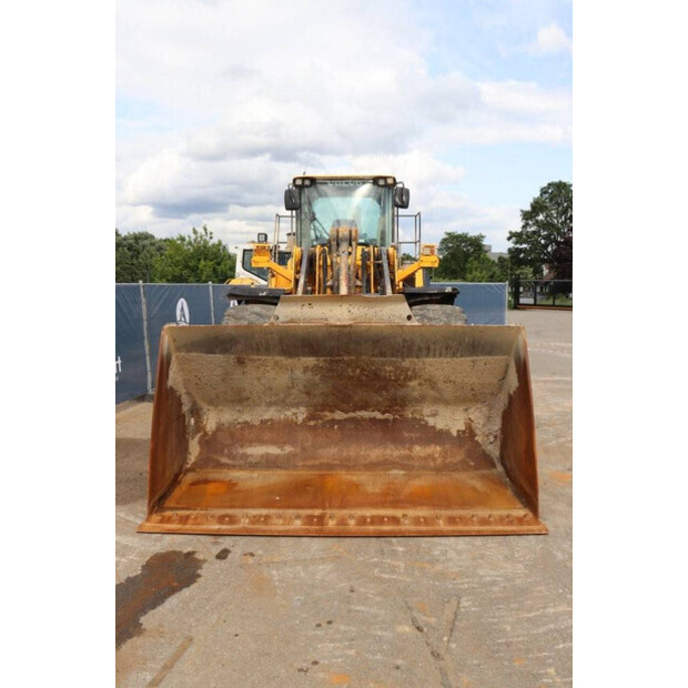 2011 Volvo L180G-41950175
