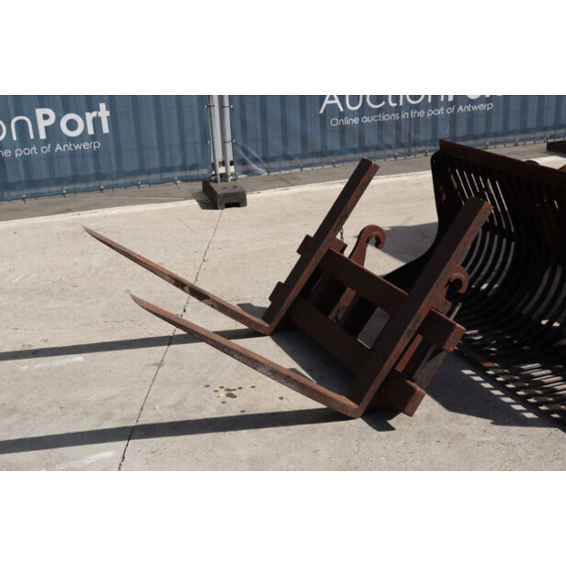 1996 Ahlmann AZ6-41950219
