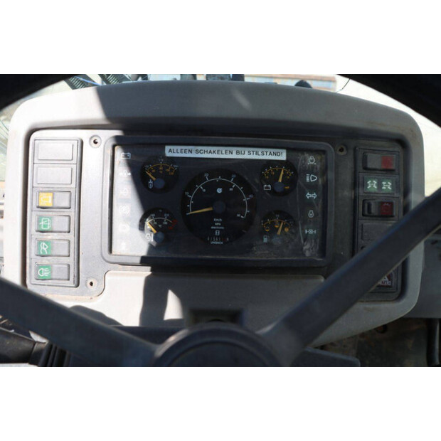 2002 Fiat Hitachi FW80-41950285