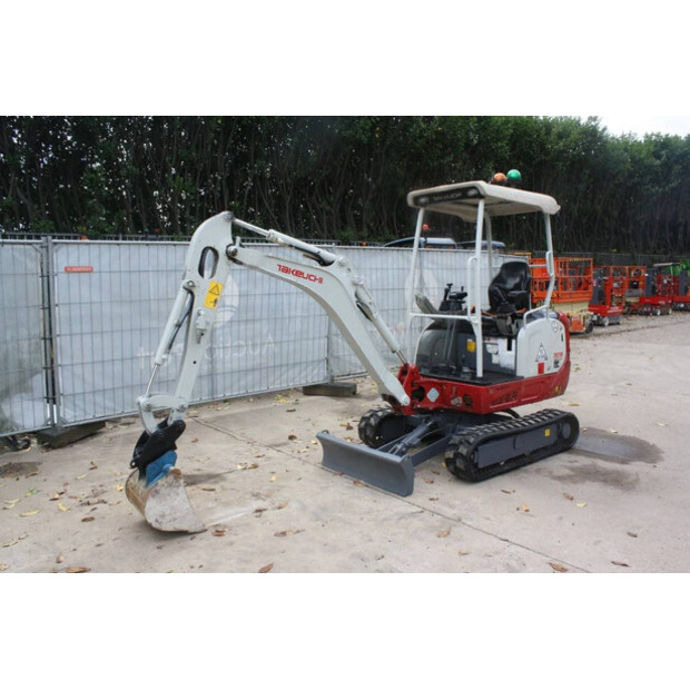 2018 TAKEUCHI TB216-41951118