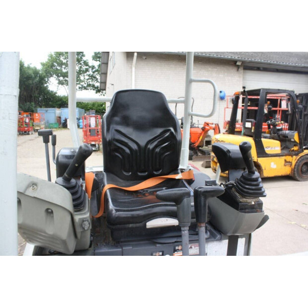 2018 TAKEUCHI TB216-41951122