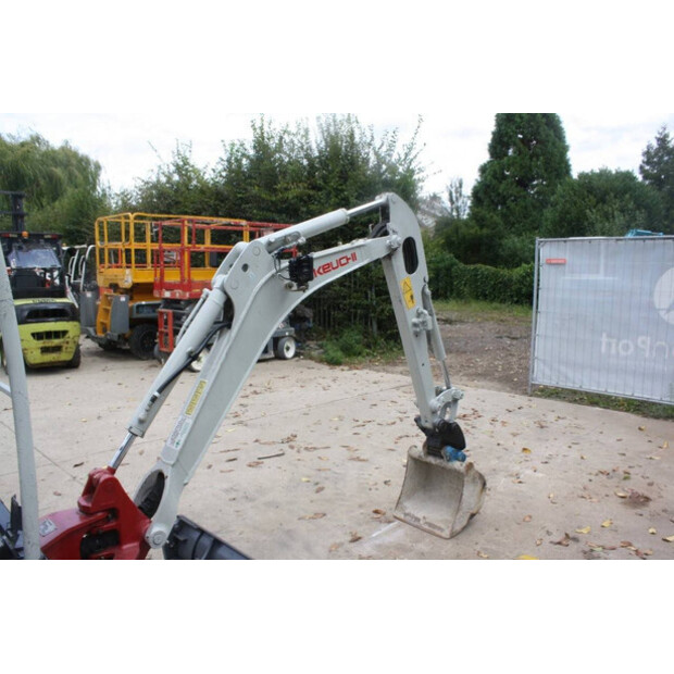 2018 TAKEUCHI TB216-41951124