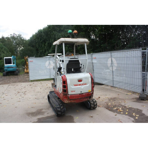2018 TAKEUCHI TB216-41951125