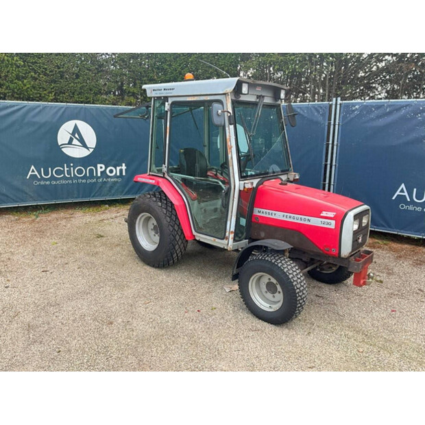 2010 Massey Ferguson 1230-41951153