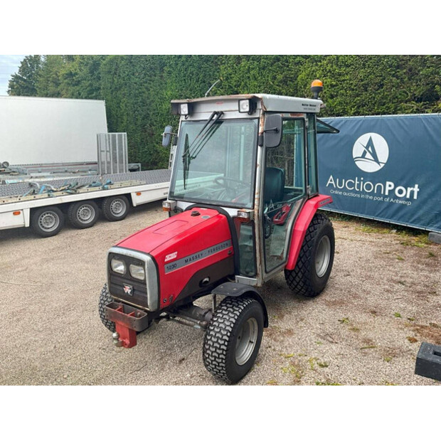 2010 Massey Ferguson 1230-41951157
