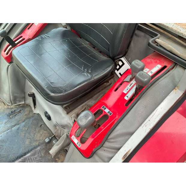 2010 Massey Ferguson 1230-41951164