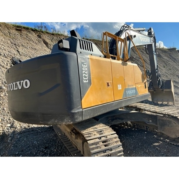 2017 Volvo EC220EL-41959487