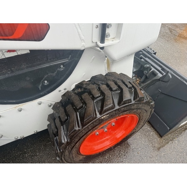 2024 بوبكات S66-41959617