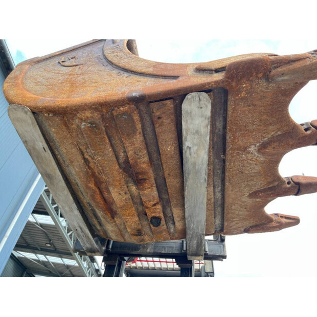 2011 كليب S70-41967690