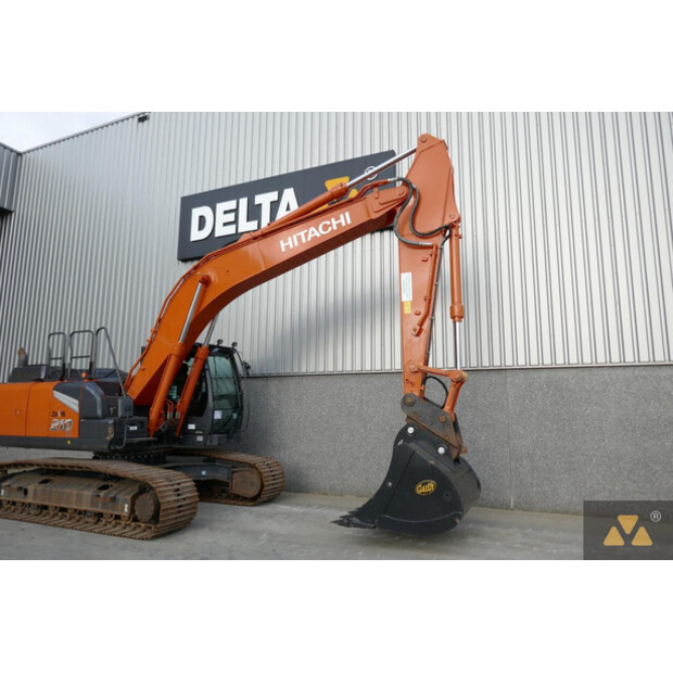 2022 Hitachi ZX210LC -7-41969615
