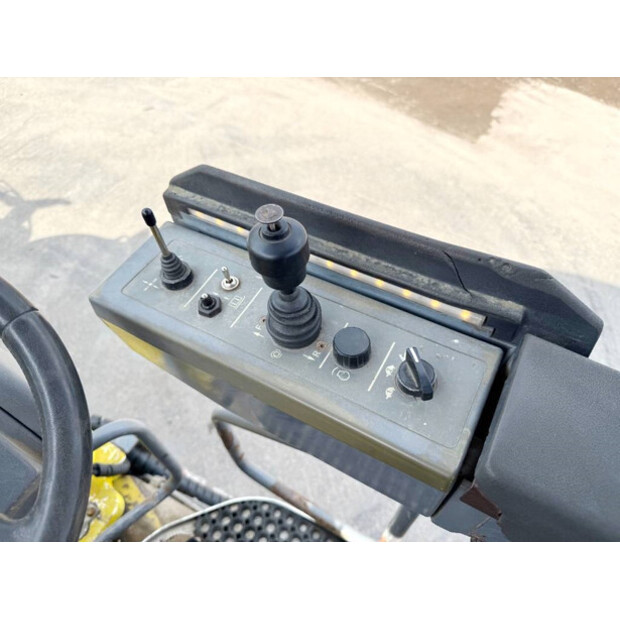 2011 Wirtgen W100F-41969917