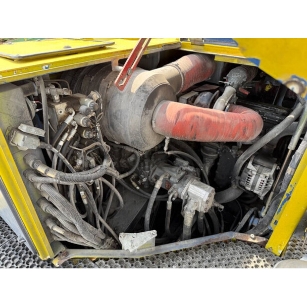 2011 Wirtgen W100F-41969932