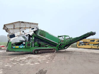 Image for CRUSHERS & SCREENS 2012 PowerScreen WARRIOR 1800