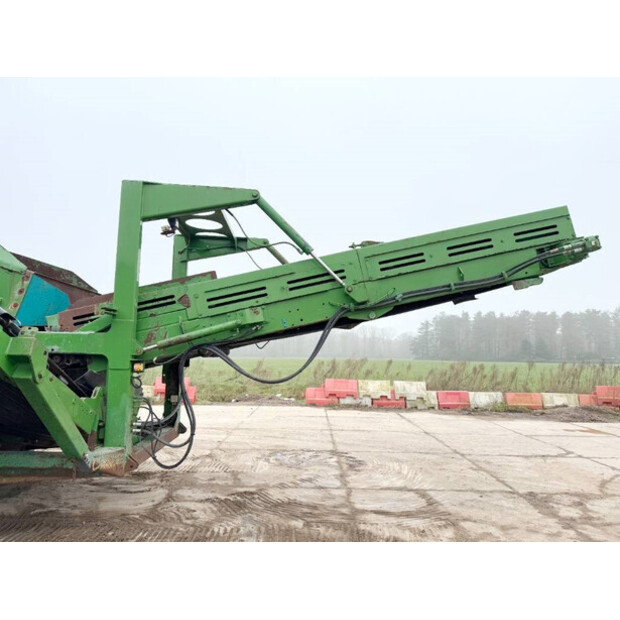 2012 PowerScreen WARRIOR 1800-41970035