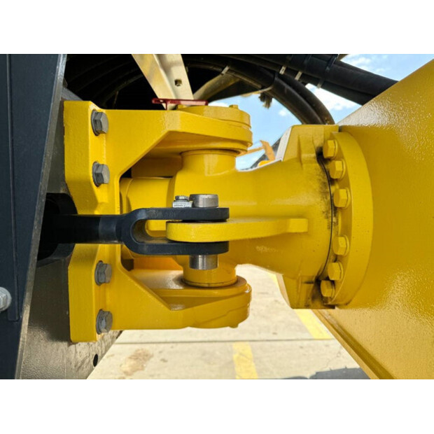 2023 BOMAG BW213D-5-41970523