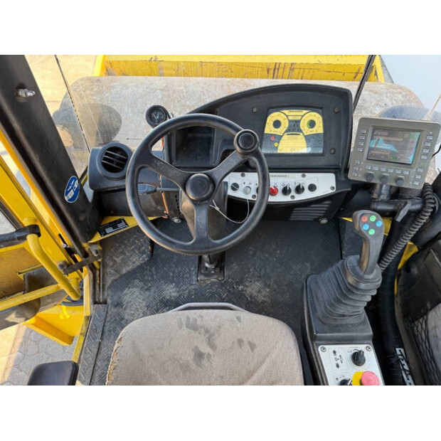 2007 BOMAG BW213DH-4-41970540