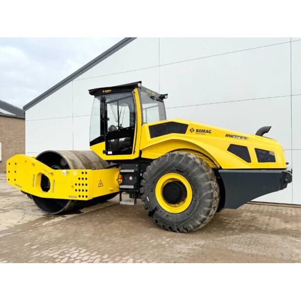 2025 BOMAG BW226D-5CL-41970638