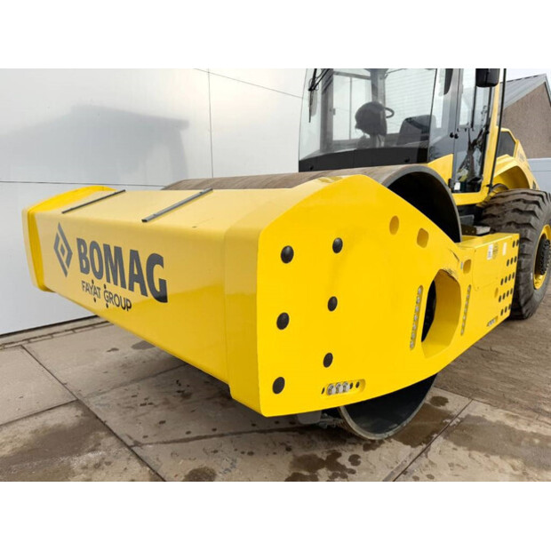 2025 BOMAG BW226D-5CL-41970649