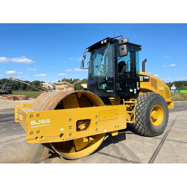 2021 Caterpillar CS66B-41970750
