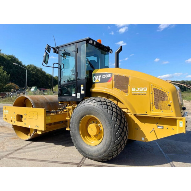 2021 Caterpillar CS66B-41970751