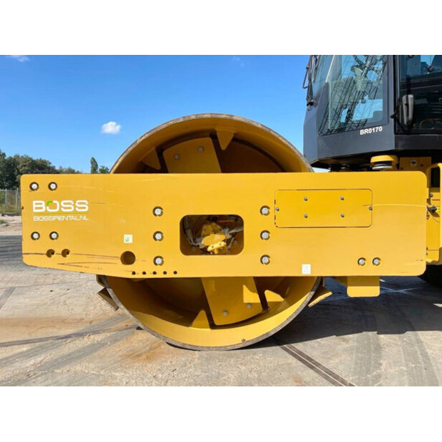 2021 Caterpillar CS66B-41970757