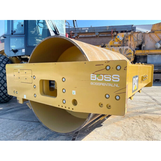 2021 Caterpillar CS66B-41970759