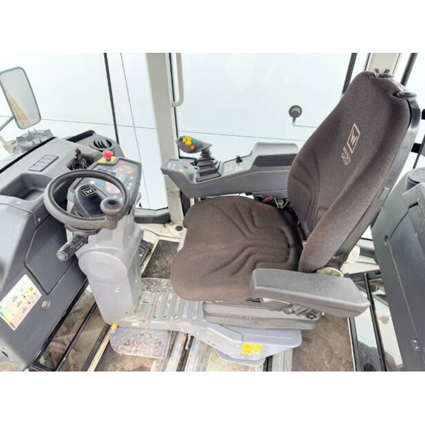 2019 HAMM DV+70i VO-S-41971219