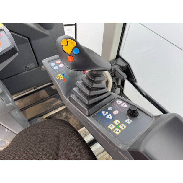 2019 HAMM DV+70i VO-S-41971221