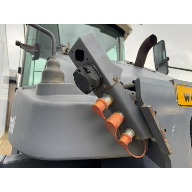2019 HAMM DV+70i VO-S-41971235