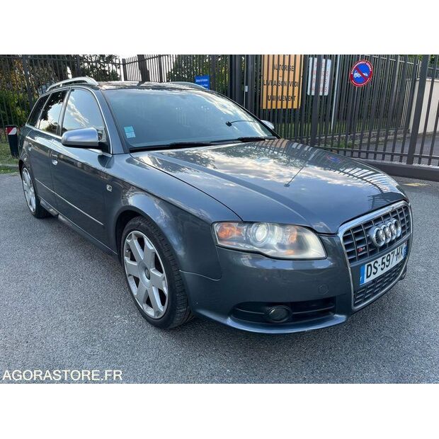 2005 Audi S4-41990310