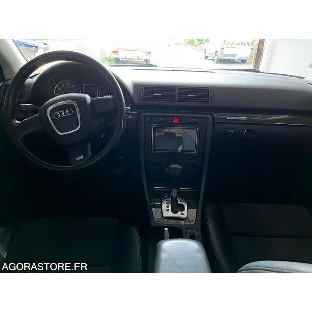 2005 Audi S4-41990312